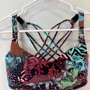Lululemon Free to Be Sports Bra